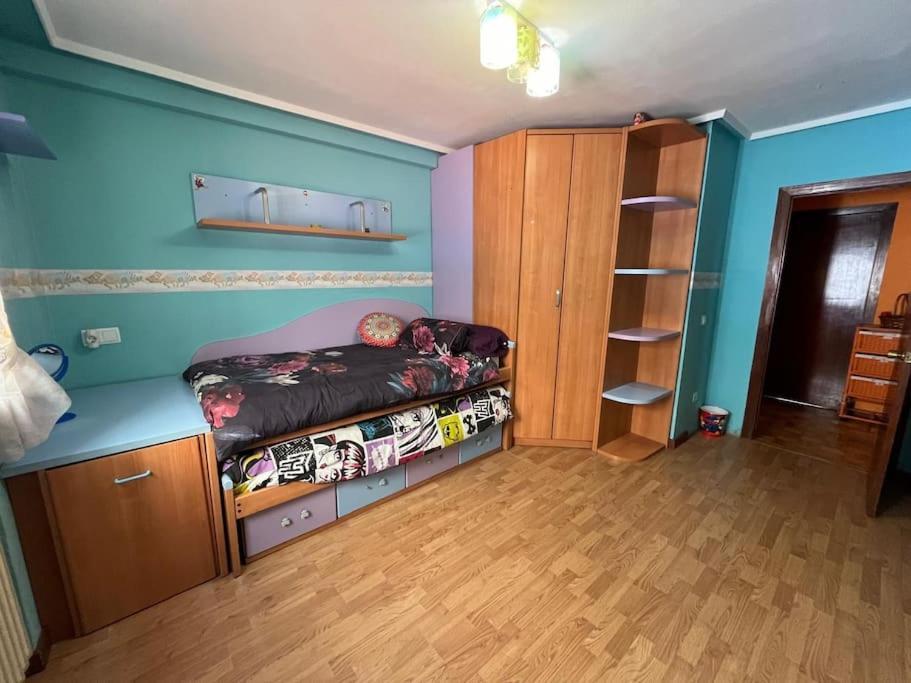 Peris Lägenhet Gijón Exteriör bild